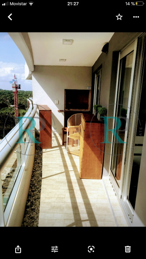 Apartamento ID.1664 - Apto en venta, edifico moderno, excelente servicios, Punta del este.