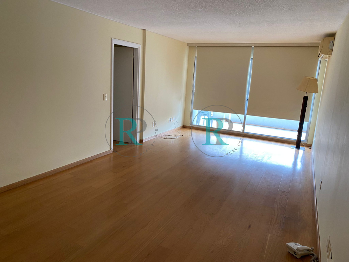 Apartamento ID.523 - Venta de apartamento de dos dormitorios en Punta del Este