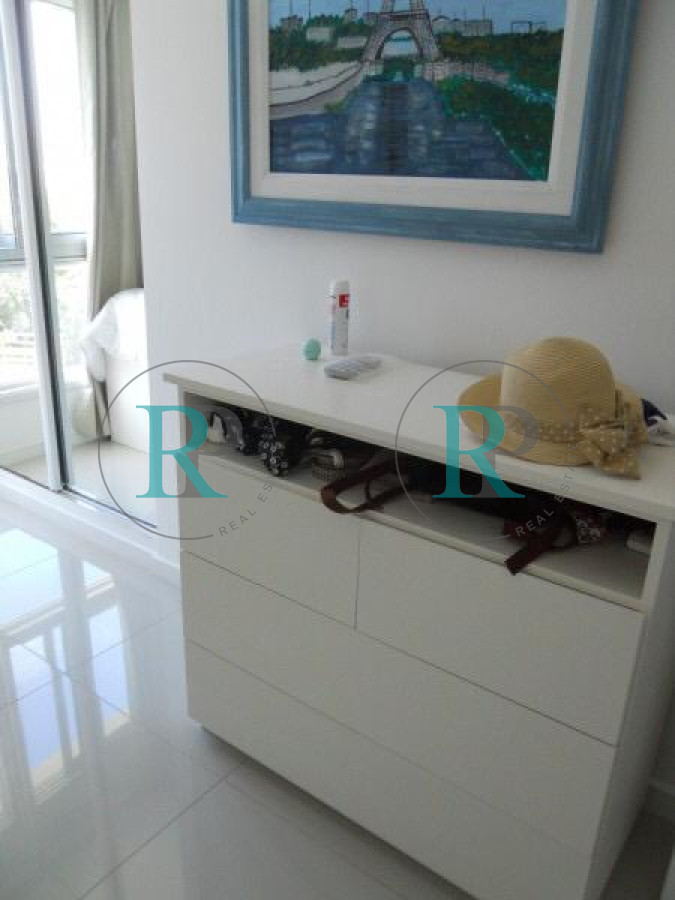 Apartamento ID.2051 -  Apartamento en venta de dos dorm en Playa Brava Punta del Este