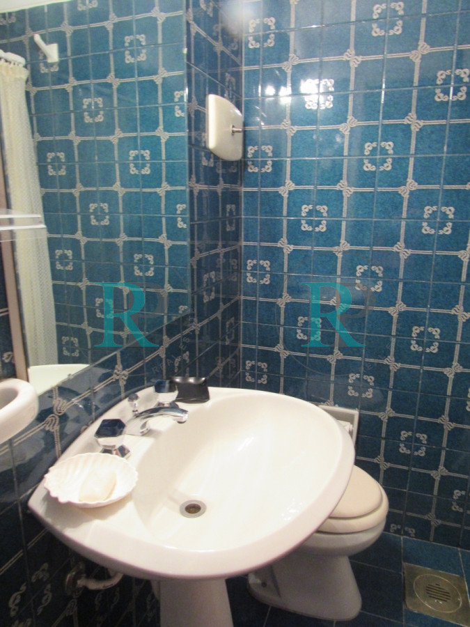 Apartamento ID.2094 - Alquiler de apartamento de dos dormitorios en Punta del Este
