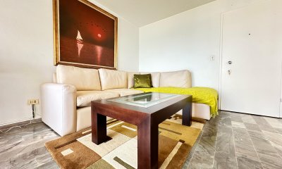 Apartamento de 3 dormitorios en venta en Punta del Este