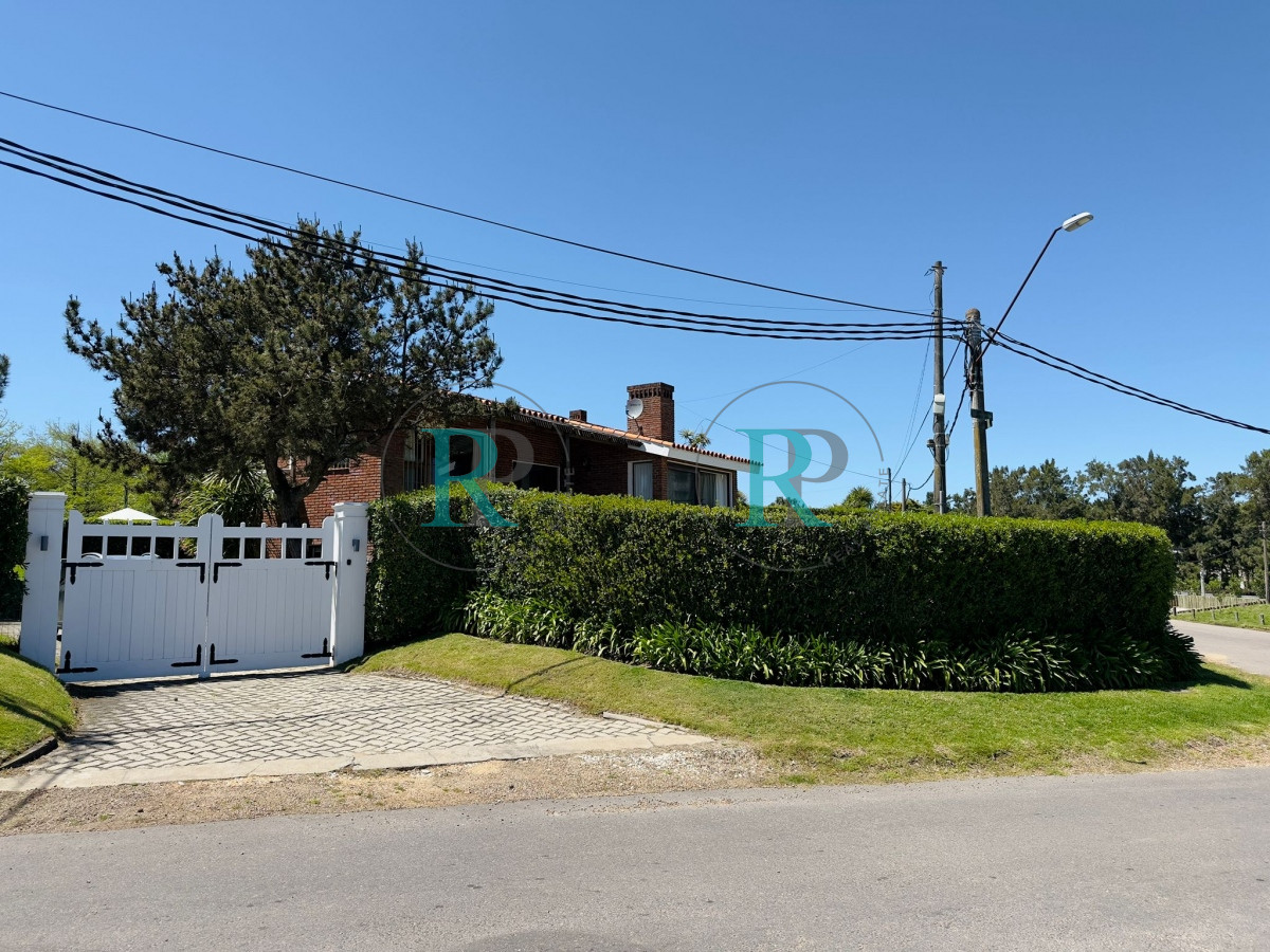 Casa ID.1378 - alquiler de casa con Piscina y vista al mar