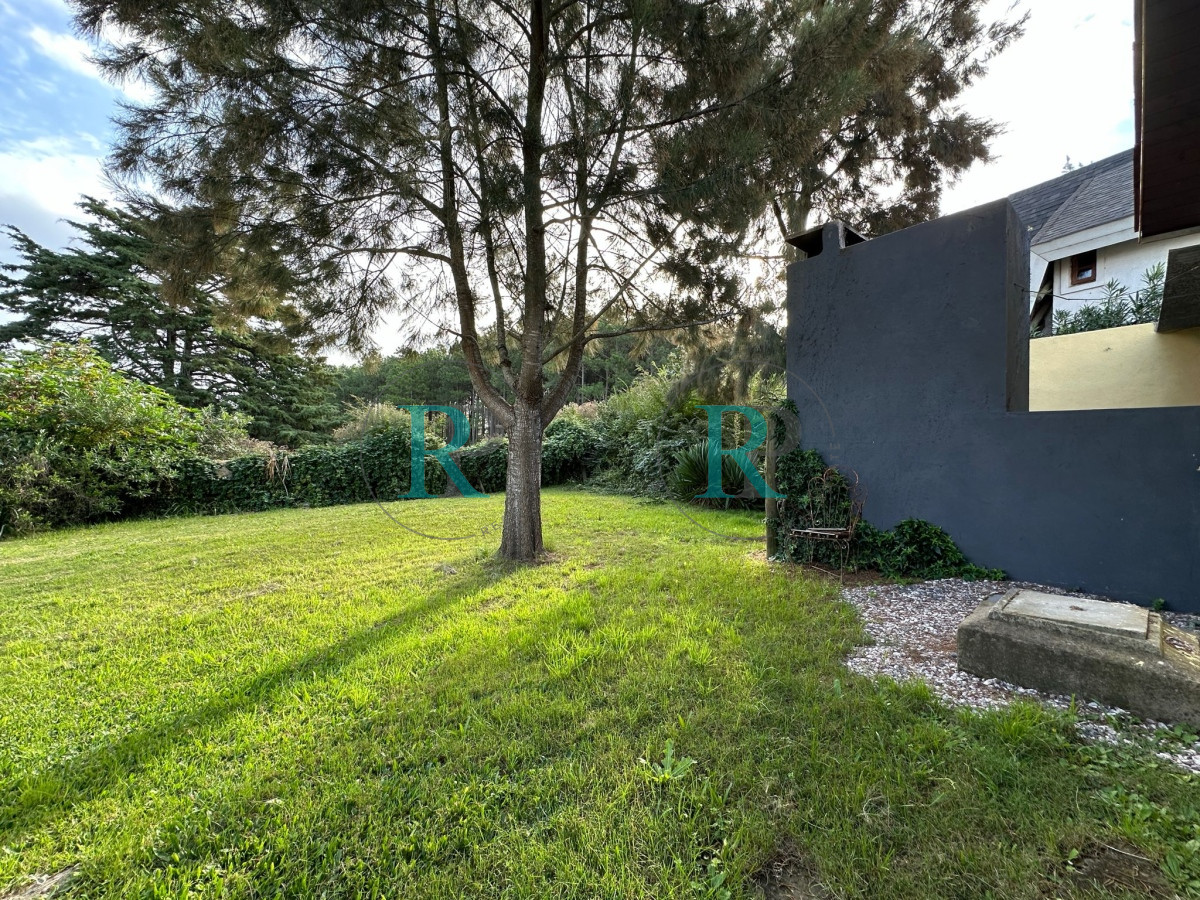 Casa ID.1790 - Alquiler y venta de casa de 2 dormitorios en Punta del Este