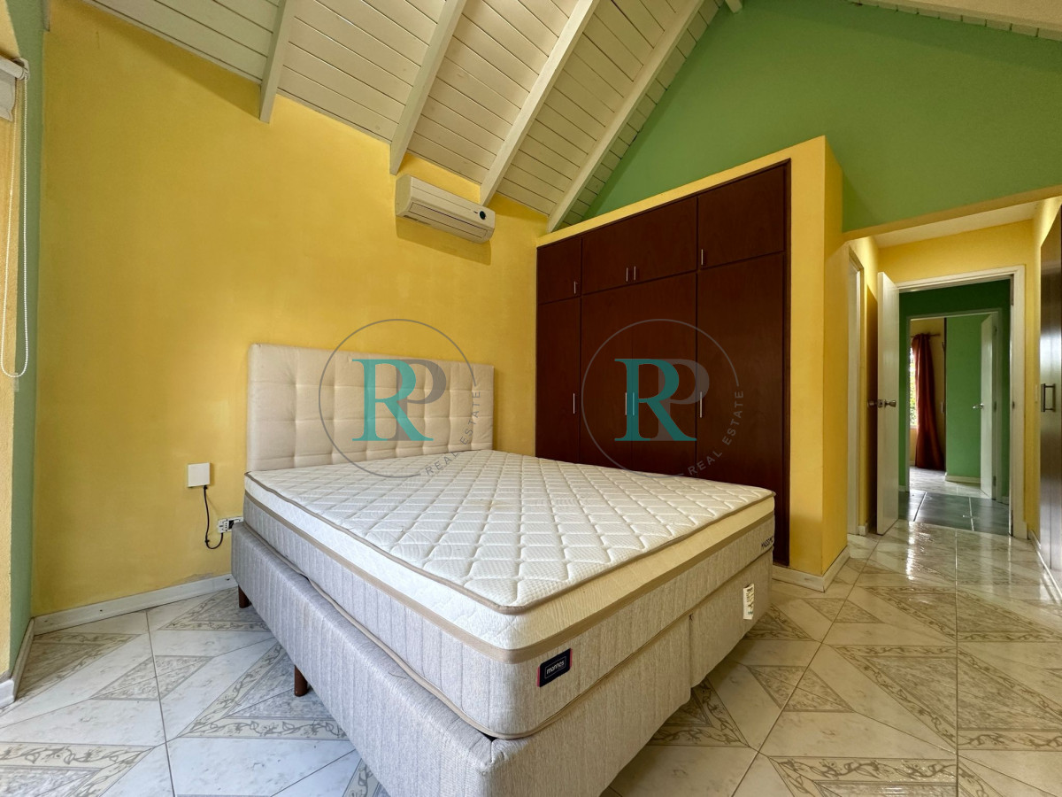 Casa ID.1790 - Alquiler y venta de casa de 2 dormitorios en Punta del Este