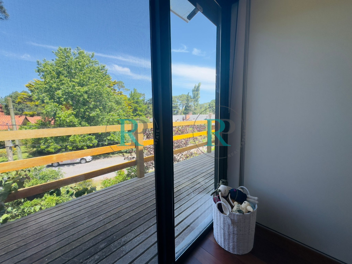Casa ID.1494 - Alquiler de casa de 3 dormitorios con piscina en Punta del Este