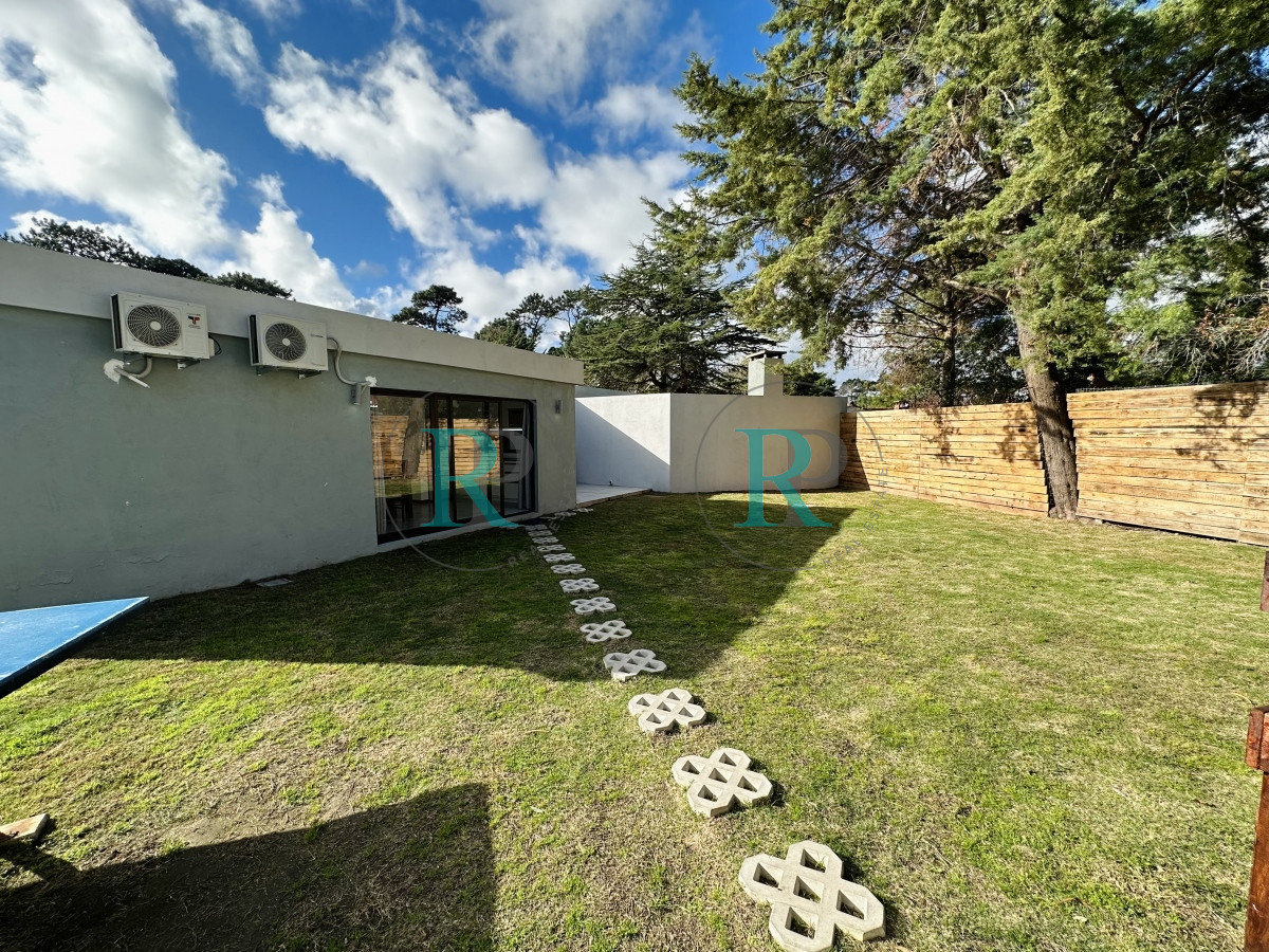 Casa ID.1773 - Casa con piscina en venta  en Punta del Este