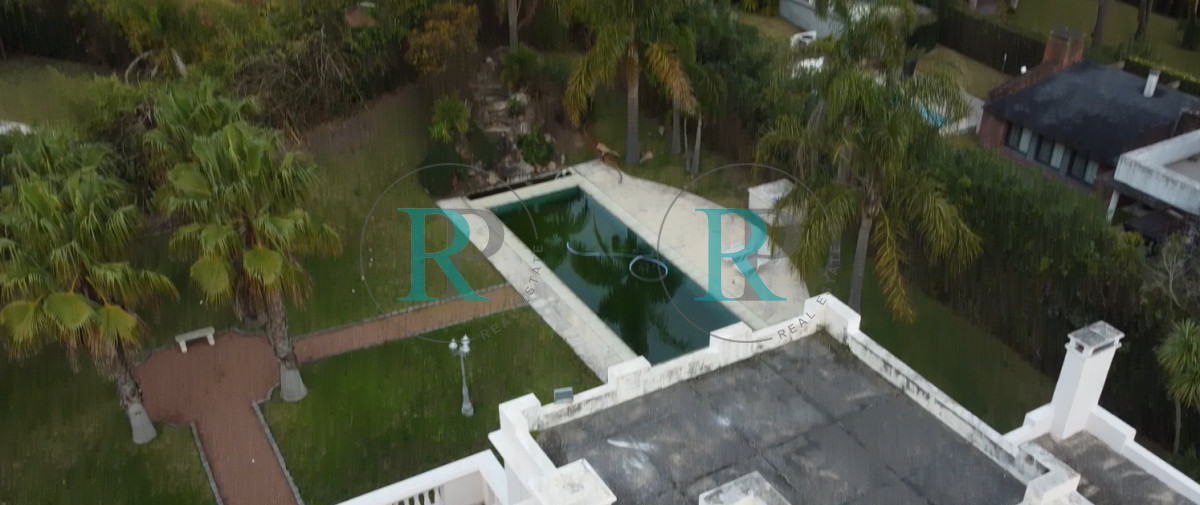 Casa ID.1586 - casa en venta en playa mansa