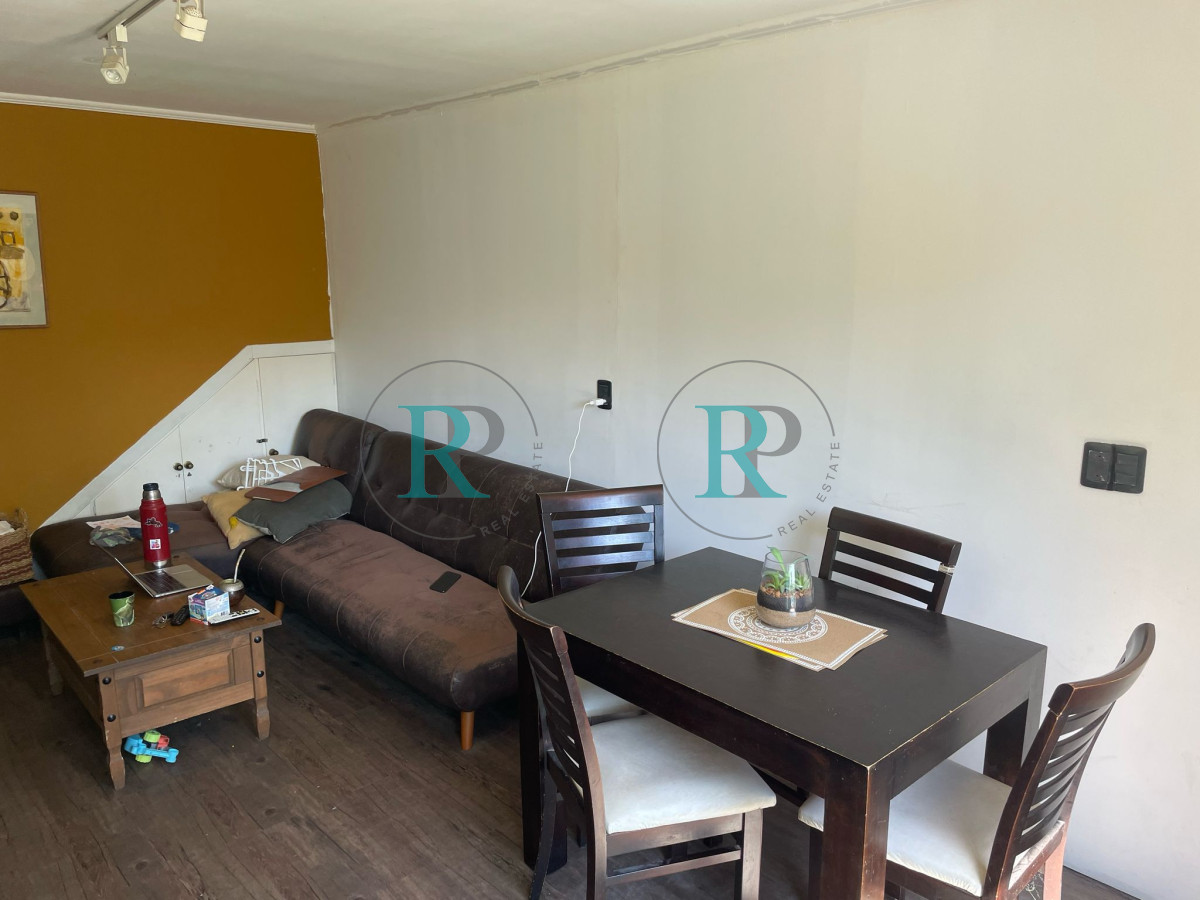 Casa ID.2365 - Casa en venta en Aidy Grill de 3 dormitorios y medio. 