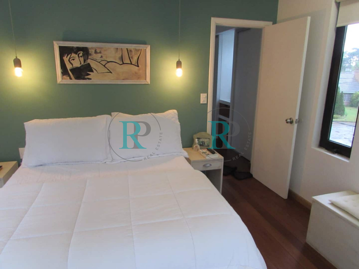 Casa ID.1494 - Alquiler de casa de 3 dormitorios con piscina en Punta del Este