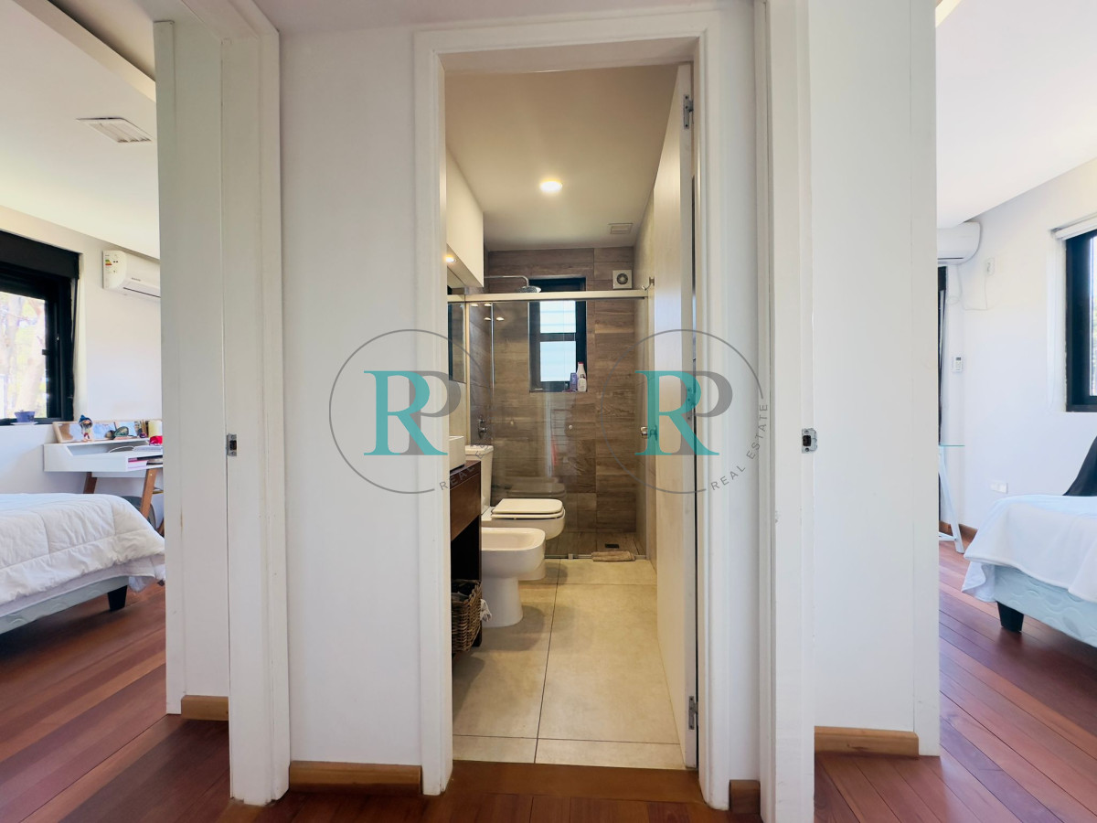 Casa ID.1494 - Alquiler de casa de 3 dormitorios con piscina en Punta del Este