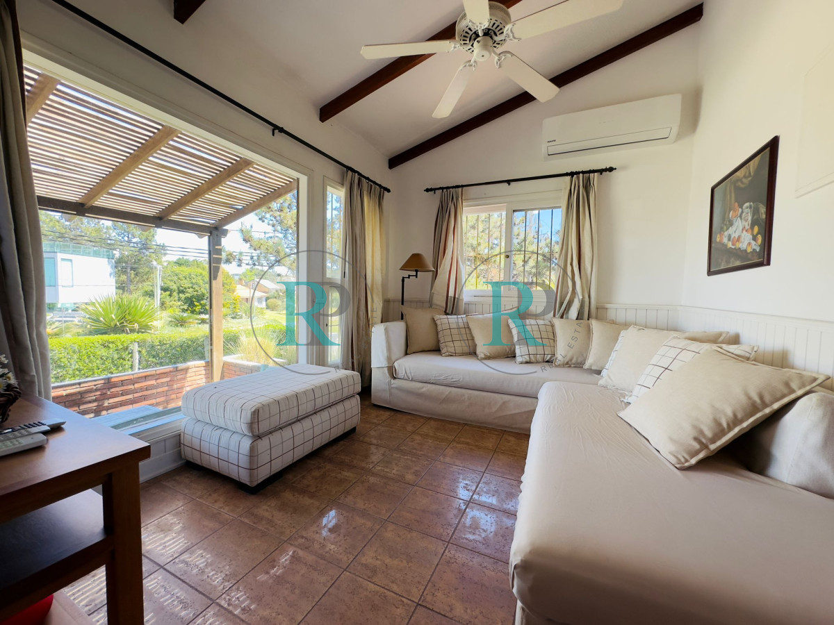 Casa ID.1378 - alquiler de casa con Piscina y vista al mar