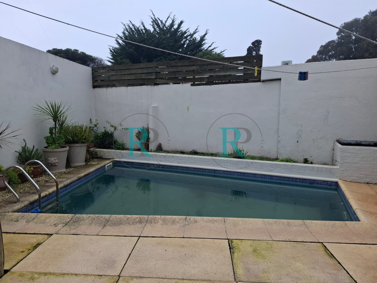 Casa ID.2037 - venta de casa en Barrio Monaco
