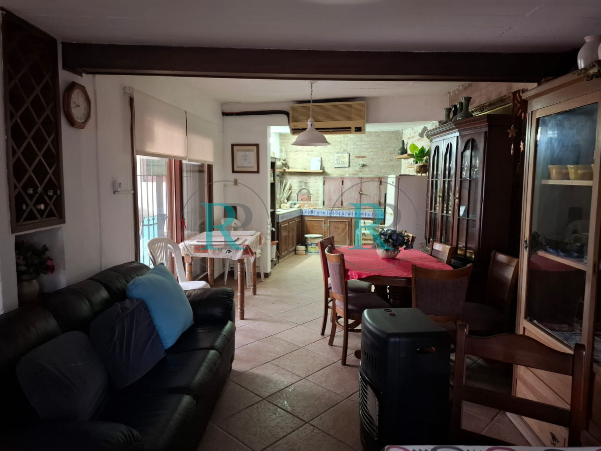 Casa ID.2037 - venta de casa en Barrio Monaco