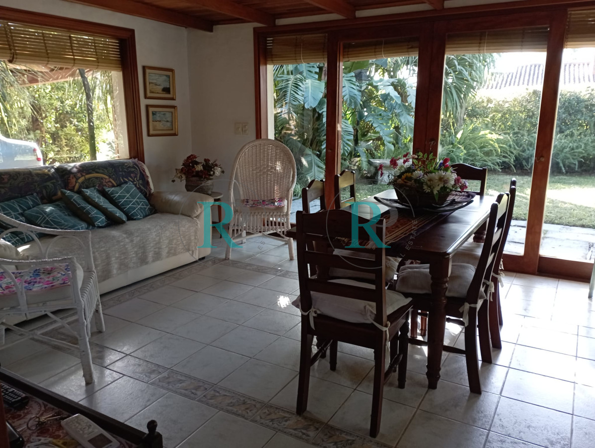 Casa ID.2040 - Casa en venta Impecable estado