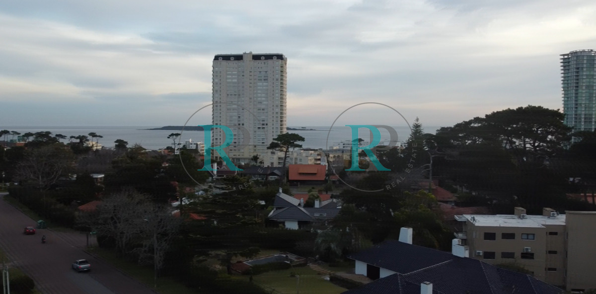 Casa ID.1586 - casa en venta en playa mansa