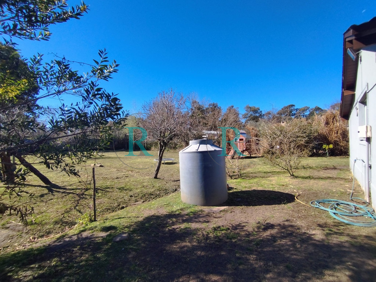 Casa ID.2212 - Casa en venta de dos dormitorios en El Tesoro