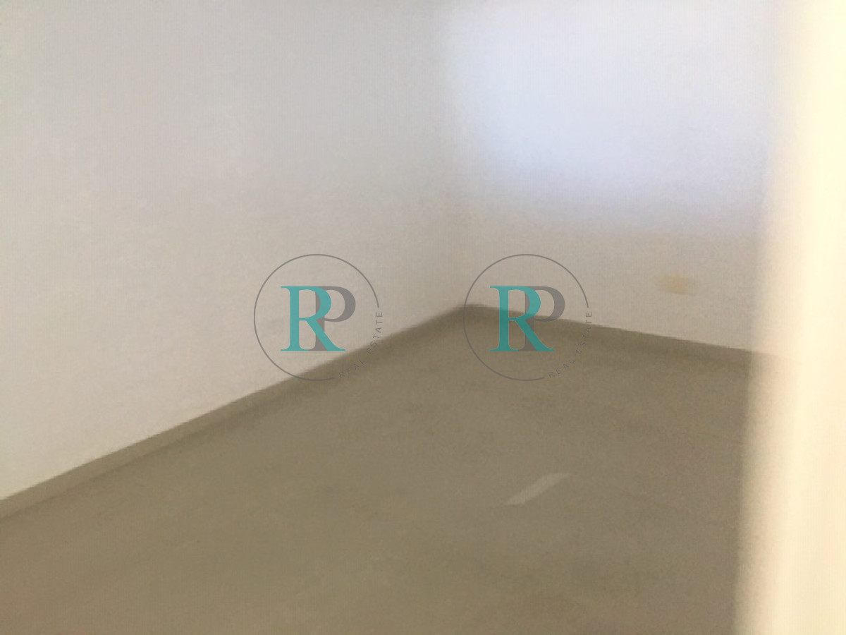 Local Comercial ID.898 - Local en Venta 