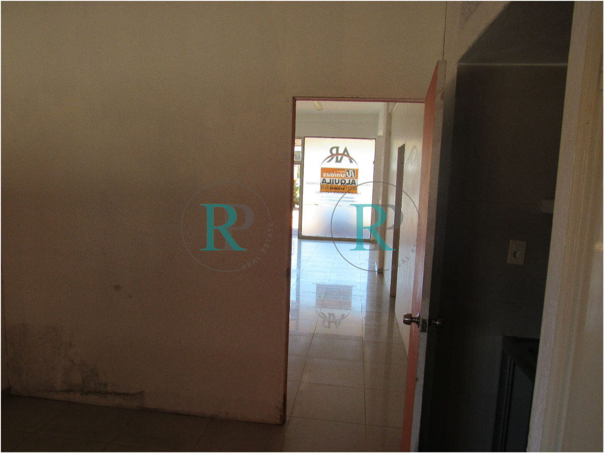 Local Comercial ID.898 - Local en Venta 