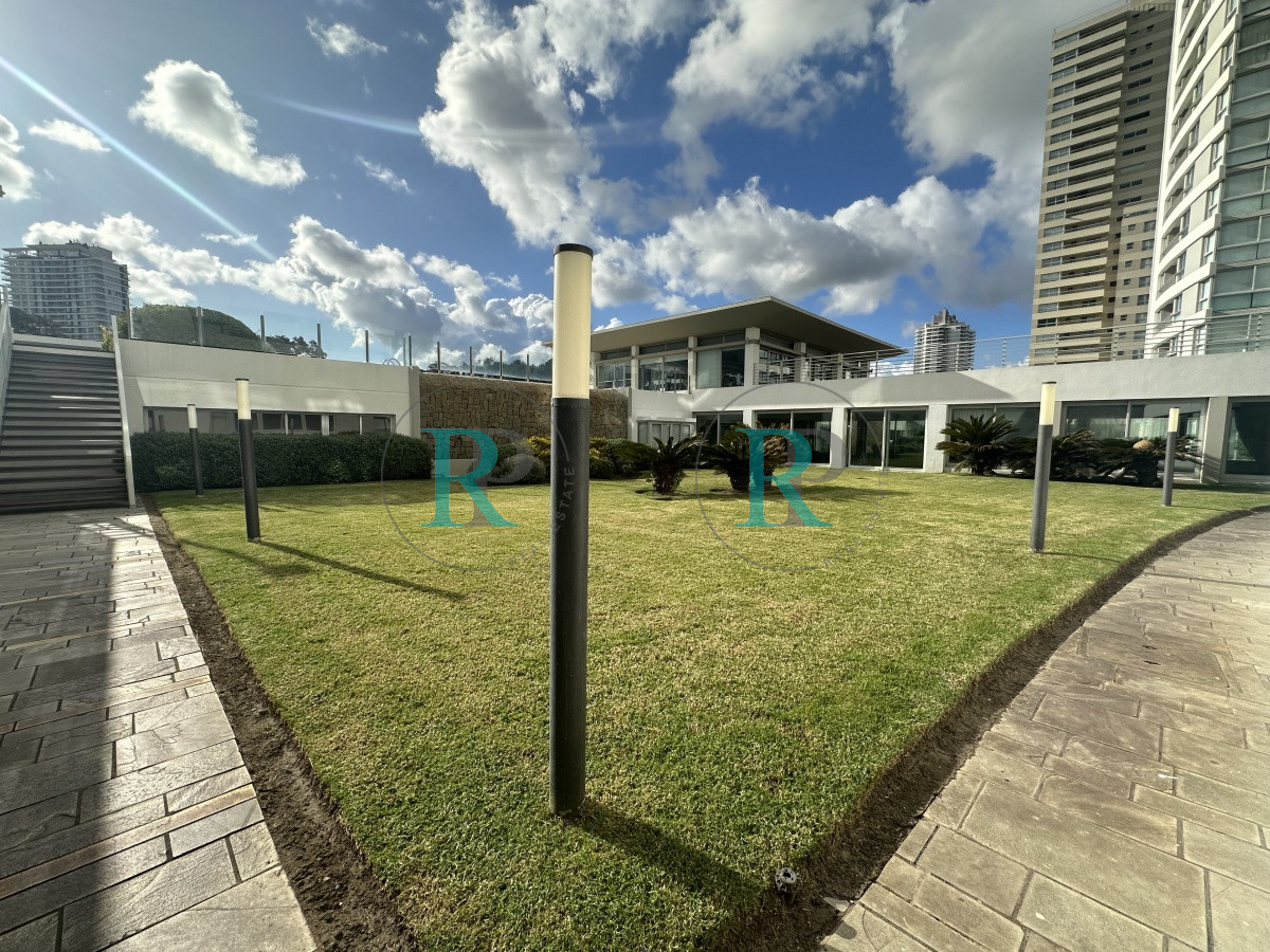 Apartamento ID.2314 - venta de apartamento frente a playa brava