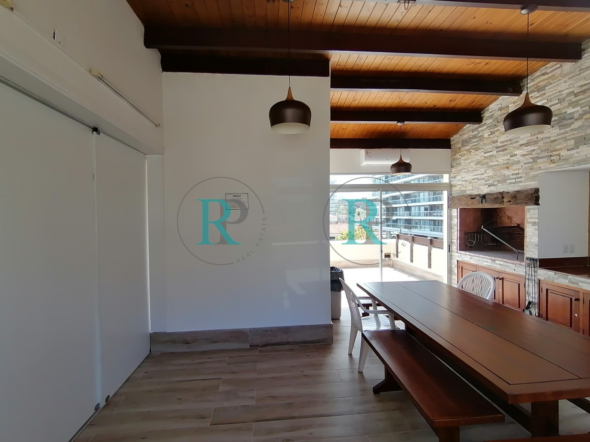 Apartamento ID.1278 - Venta de apartamento de 3 dormitorios en Punta del Este