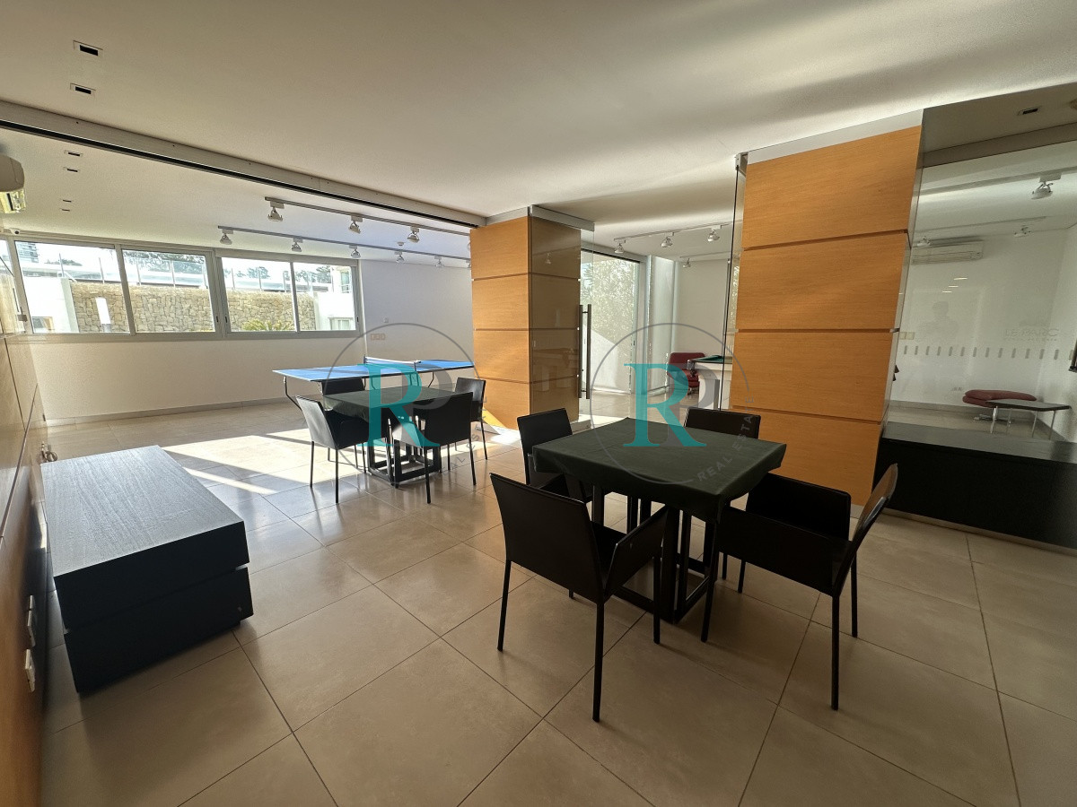 Apartamento ID.2314 - venta de apartamento frente a playa brava