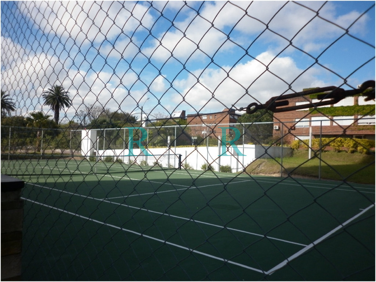 Apartamento ID.2053 - Venta y alquiler de Apartamento de 2 dormitorios en Mansa