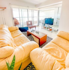 Venta Apartamento De 2 Dormitorios En Torre Art Boulevard, Punta Del Este