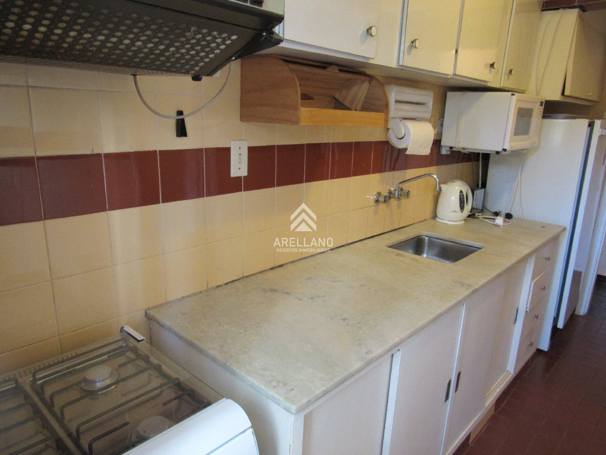 Apartamento ID.5316 - Venta apartamento 3 dormitorios en playa brava con parrillero y dos garages