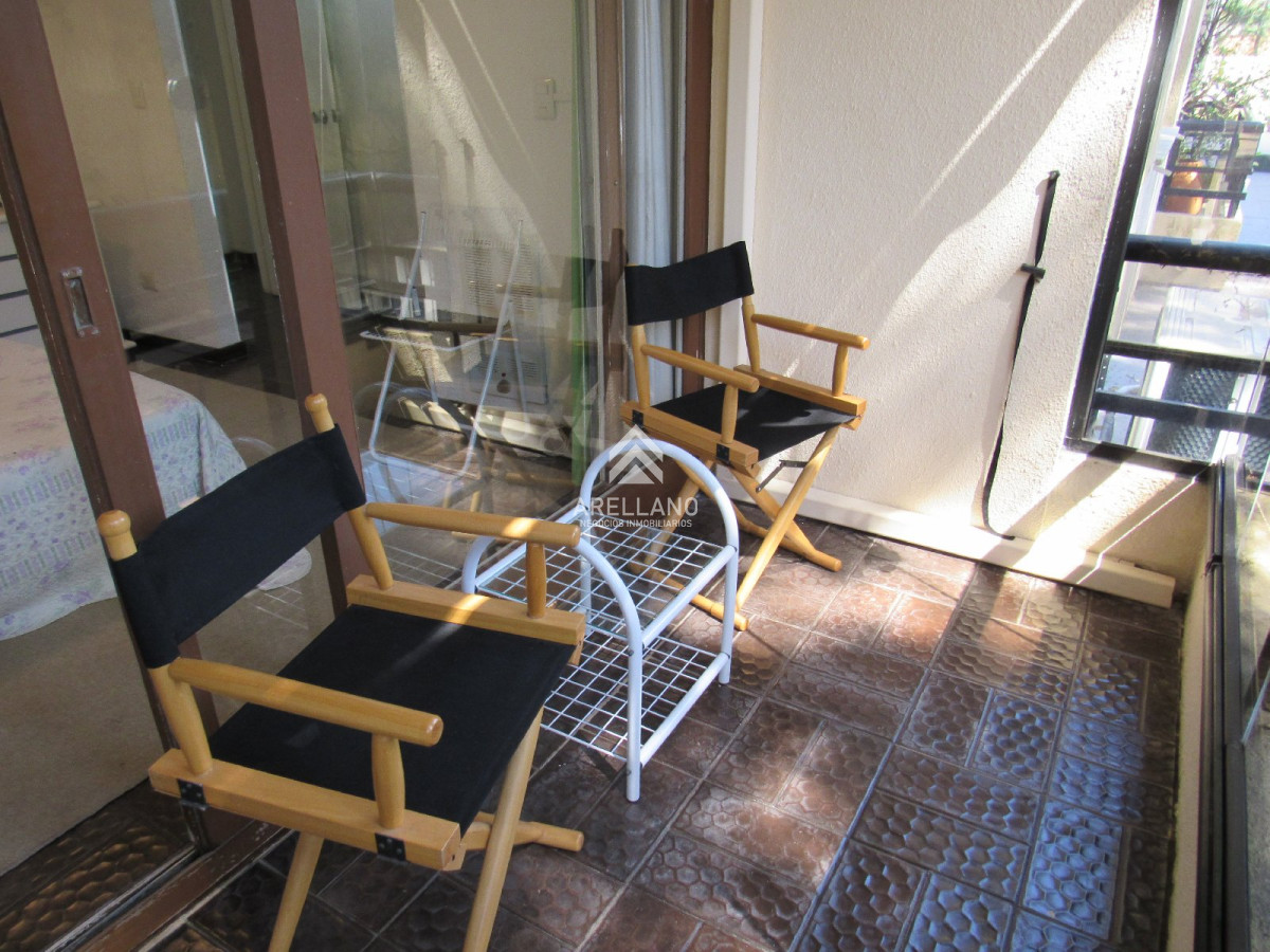 Apartamento ID.5316 - Venta apartamento 3 dormitorios en playa brava con parrillero y dos garages