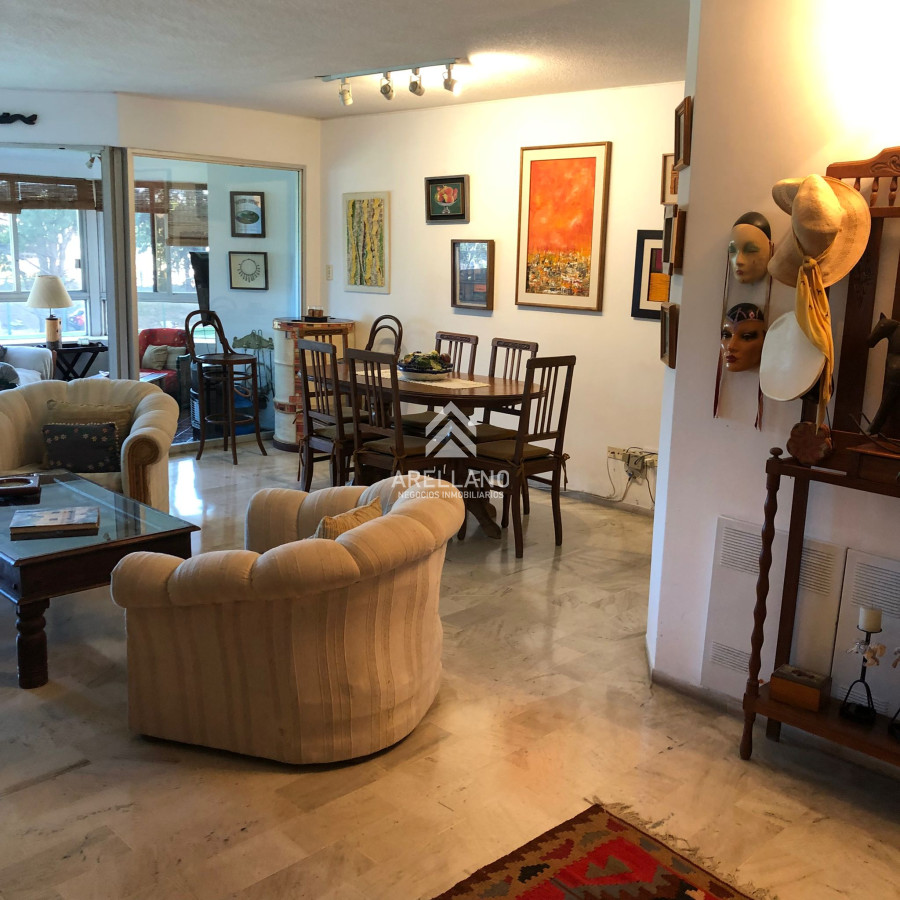 Apartamento ID.2133 - Venta apartamento 3 dormitorios 