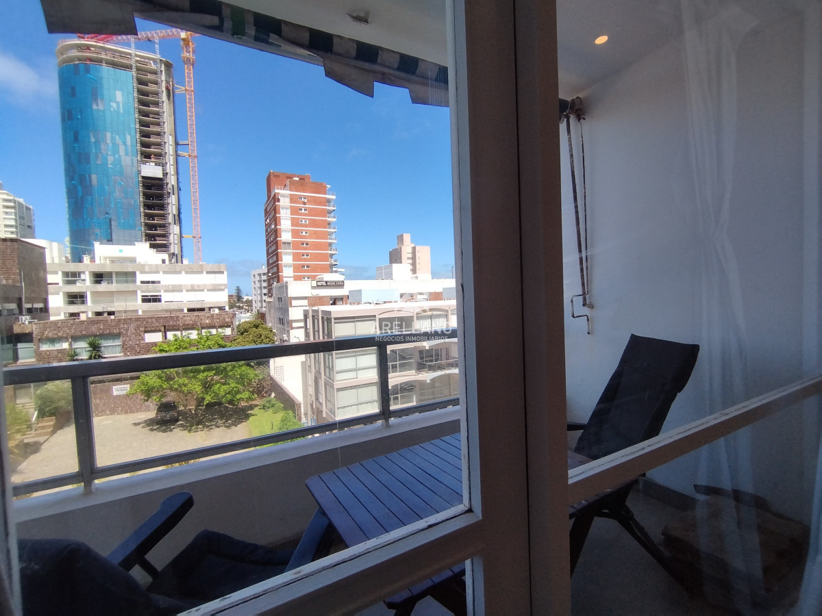 Apartamento ID.4902 - Apartamento de 1 dormitorio en venta en Punta del Este