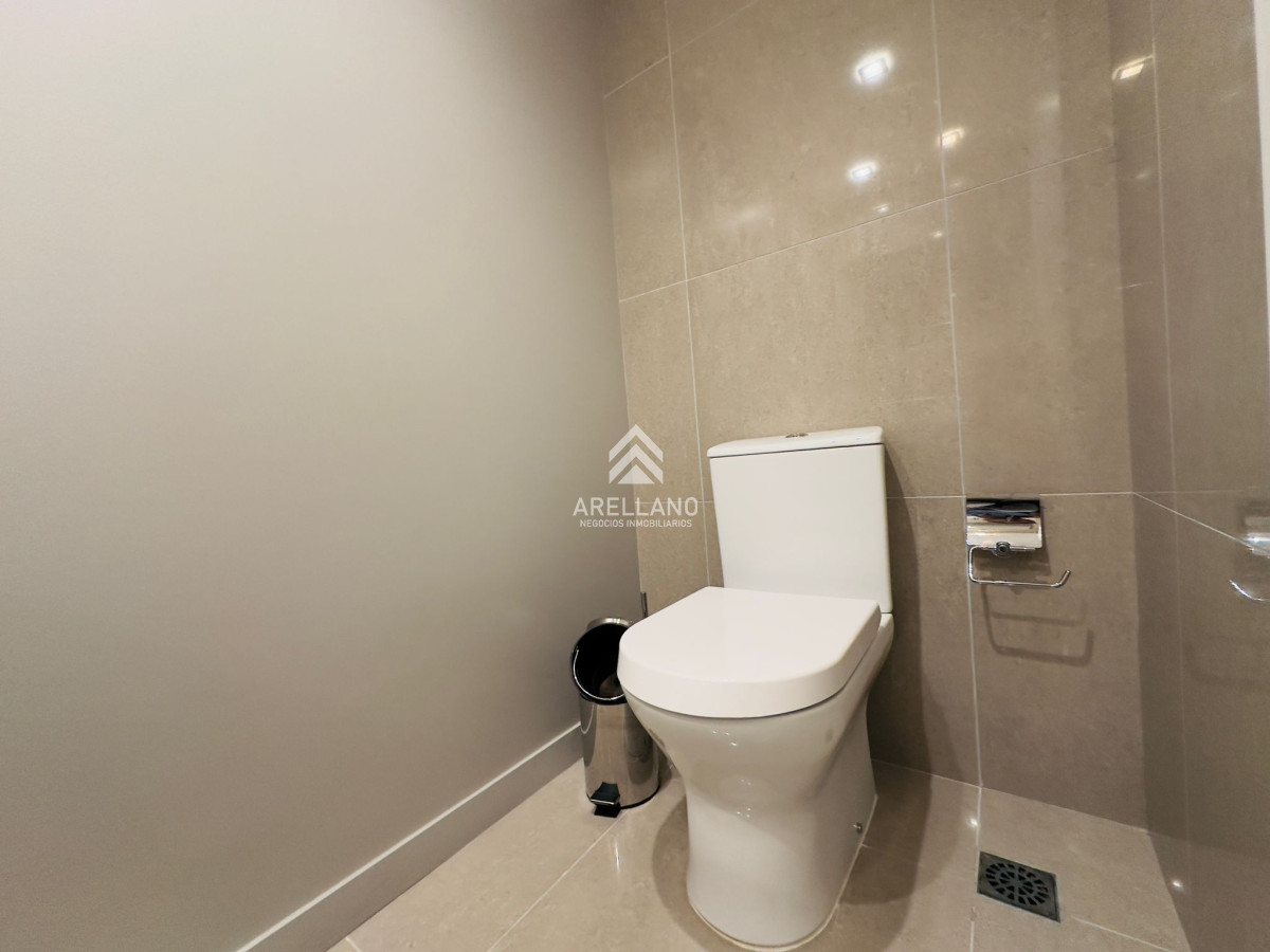 Apartamento ID.3260 - Penthouse en VENTA, 3 dormitorios en suite + Dependencia, vista 180°.