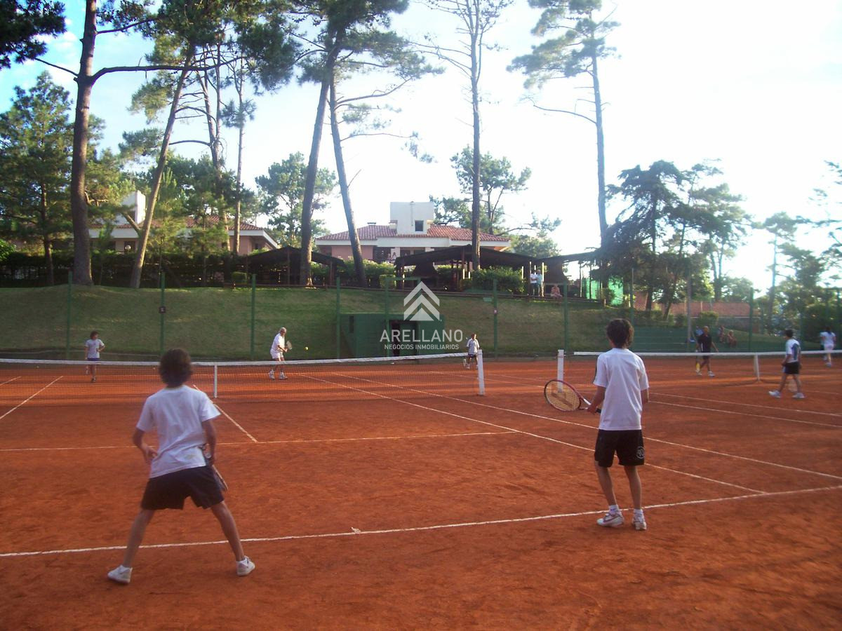 Apartamento ID.3323 - Venta apartamento de 1 dormitorio en Punta del Este