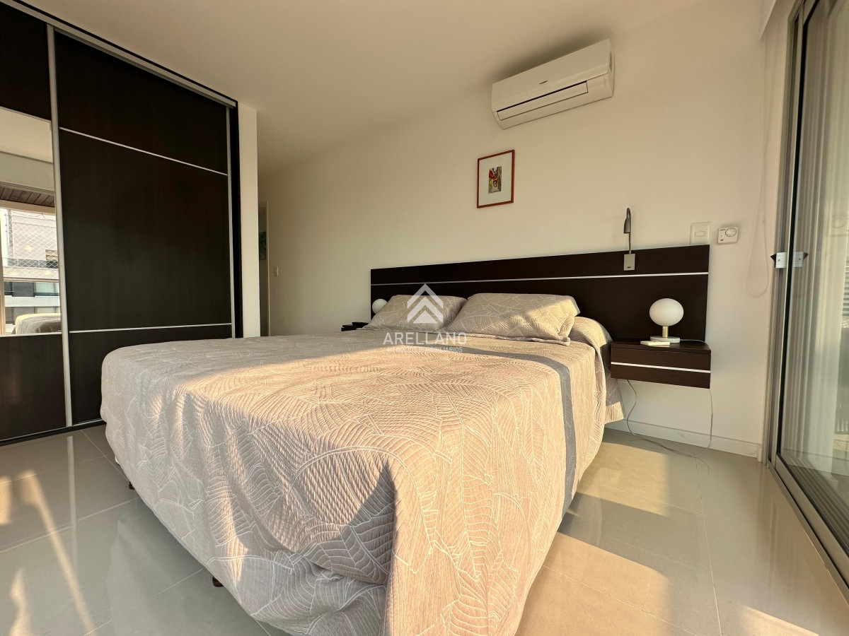 Apartamento ID.3886 - Venta apartamento 2 dormitorios con muy buena vista en parada 6 de la Brava