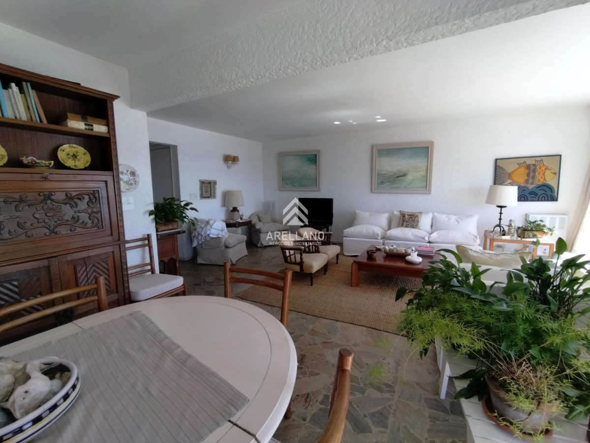 Apartamento ID.2751 - Alquiler apartamento 3 dormitorios Punta del Este