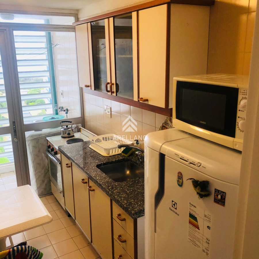 Apartamento ID.2967 - Venta apartamento de 1 dormitorio en Punta del Este