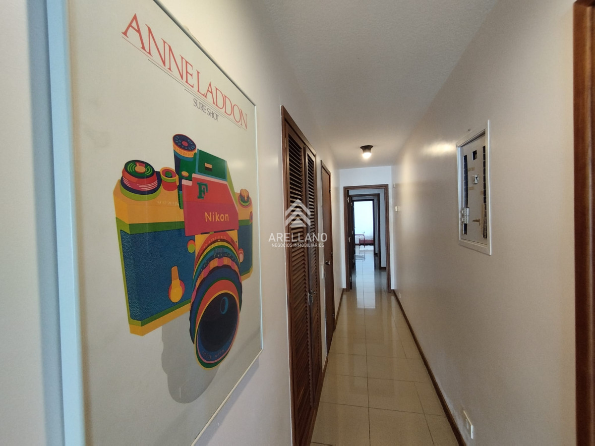 Apartamento ID.3257 - Venta apartamento 4 dormitorios Playa Mansa 