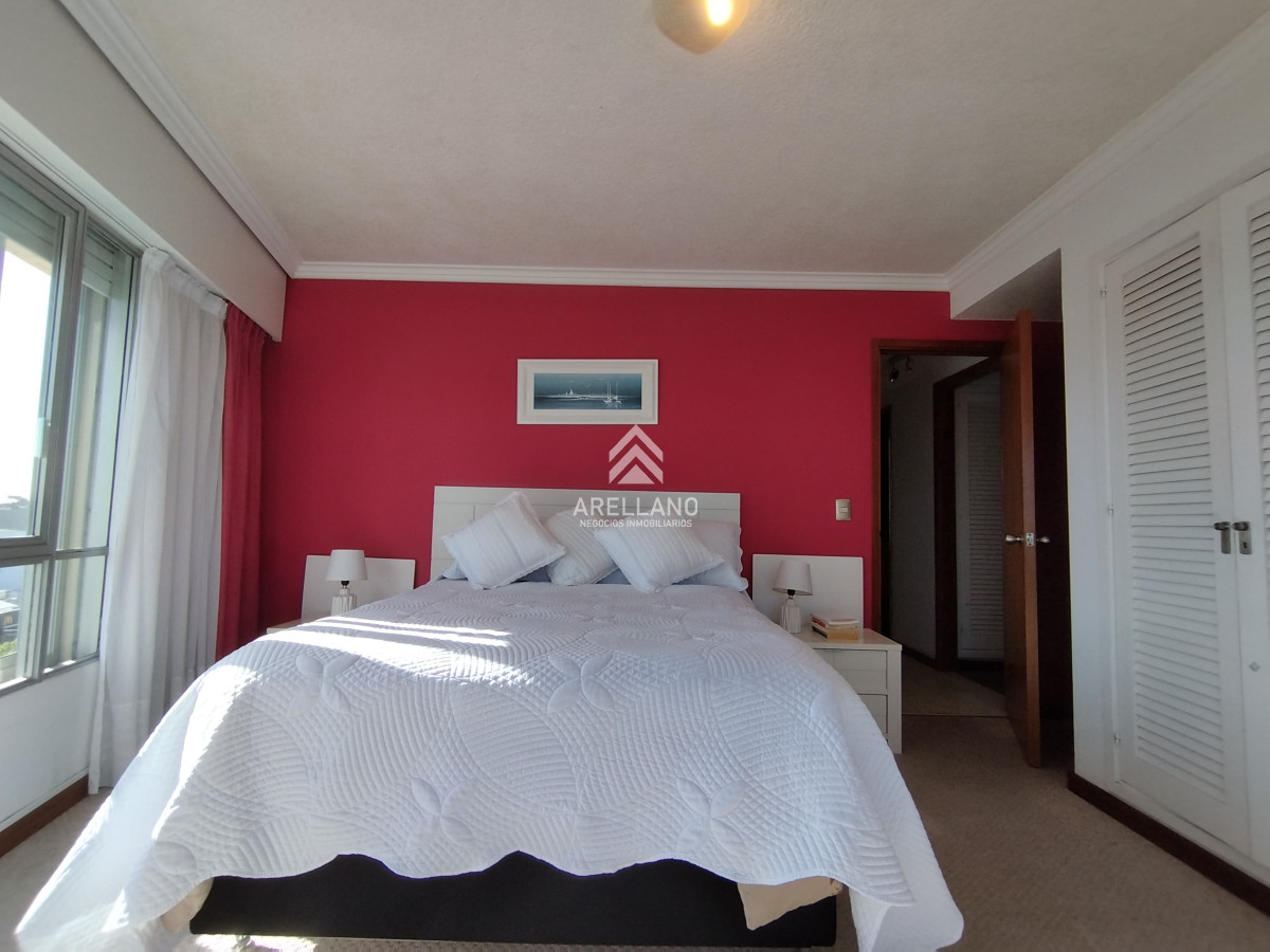 Apartamento ID.4490 - Venta Apartamento 3 dormitorios y dependencia 