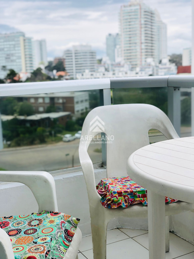 Apartamento ID.2967 - Venta apartamento de 1 dormitorio en Punta del Este