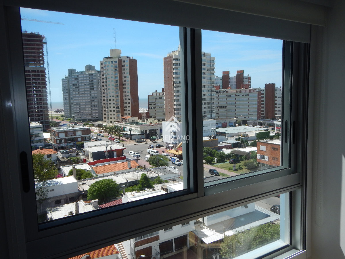 Apartamento ID.4511 - Venta apartamento 3 dormitorios Punta del Este