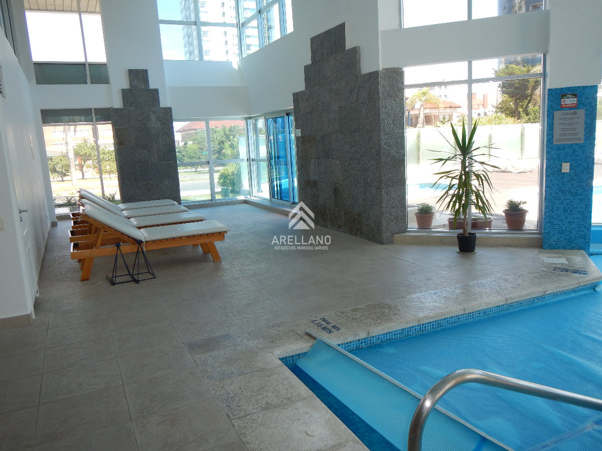 Apartamento ID.4511 - Venta apartamento 3 dormitorios Punta del Este