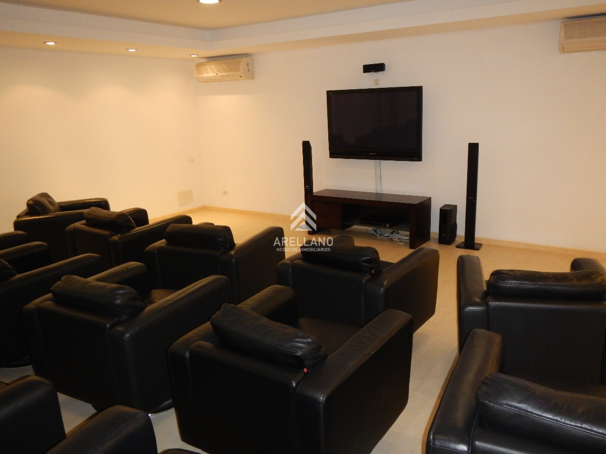 Apartamento ID.4511 - Venta apartamento 3 dormitorios Punta del Este