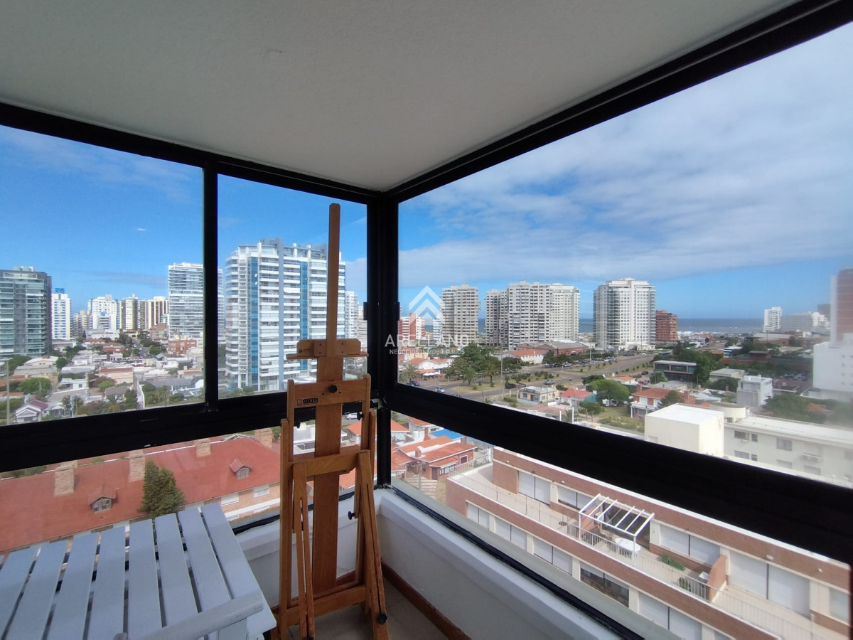 Apartamento ID.3257 - Venta apartamento 4 dormitorios Playa Mansa 