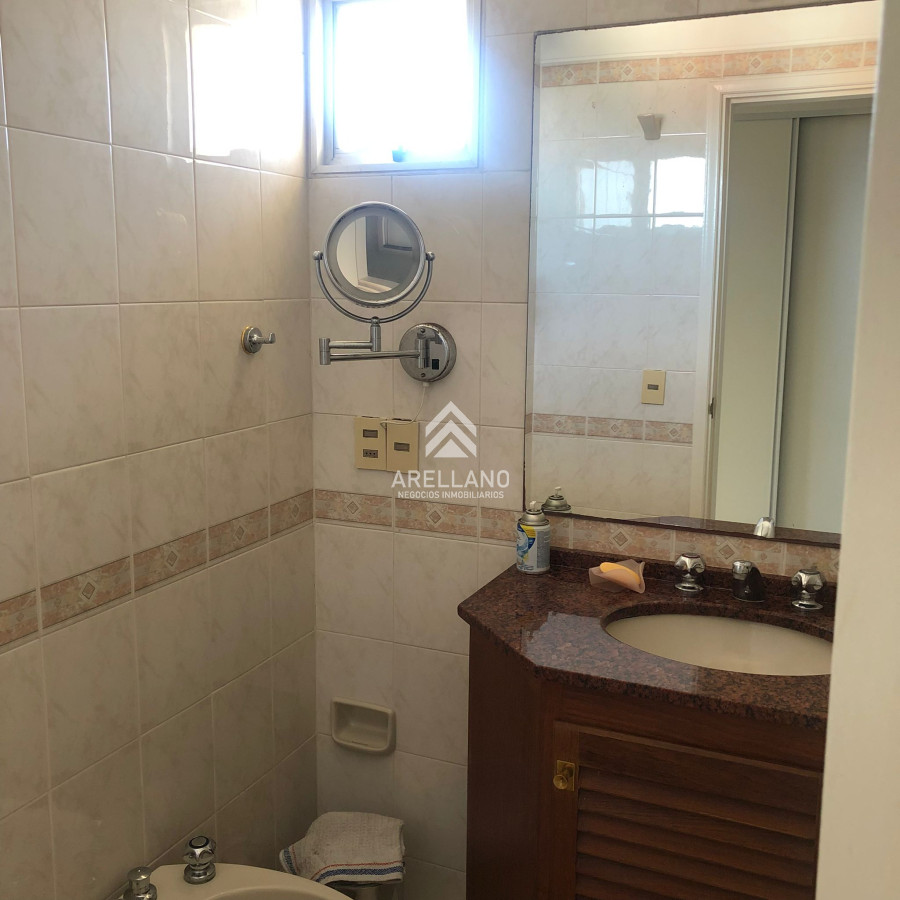 Apartamento ID.3884 - Venta apartamento 3 dormitorios en Punta del Este