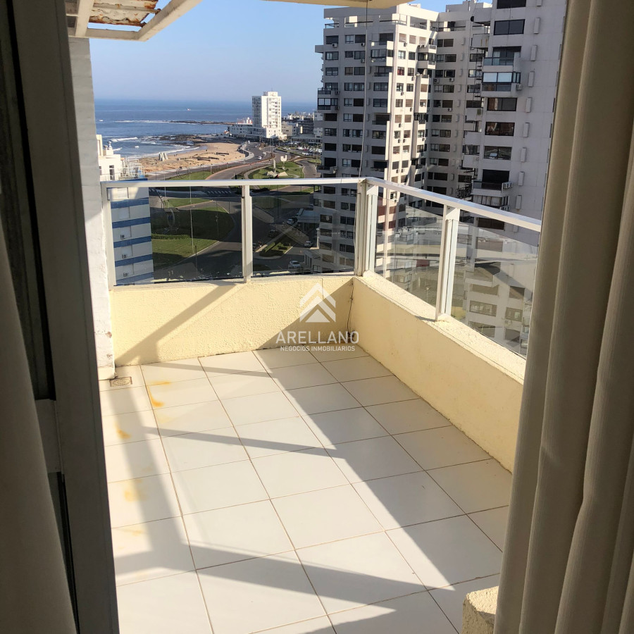 Apartamento ID.3884 - Venta apartamento 3 dormitorios en Punta del Este