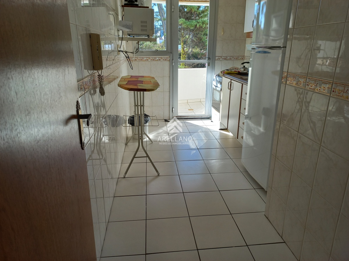 Apartamento ID.4565 - Venta de apartamento de 3 dormitorios en Punta del Este