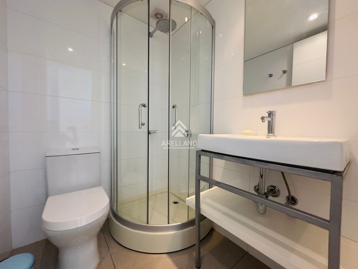 Apartamento ID.3260 - Penthouse en VENTA, 3 dormitorios en suite + Dependencia, vista 180°.