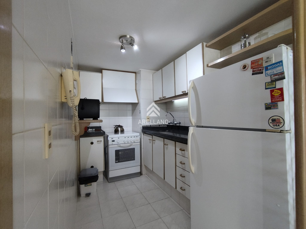 Apartamento ID.5696 - Venta Apartamento 1 dormitorio y medio en alquiler y venta en Punta del Este