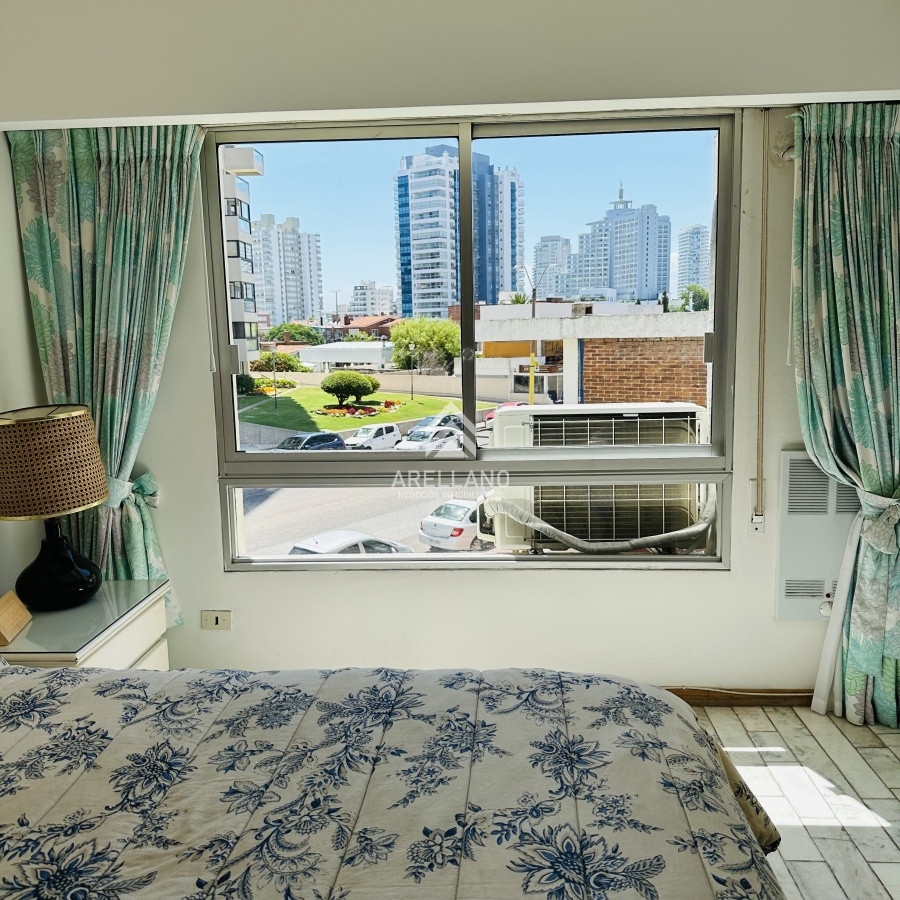 Apartamento ID.3883 - Venta apartamento 3 dormitorios Playa Brava 