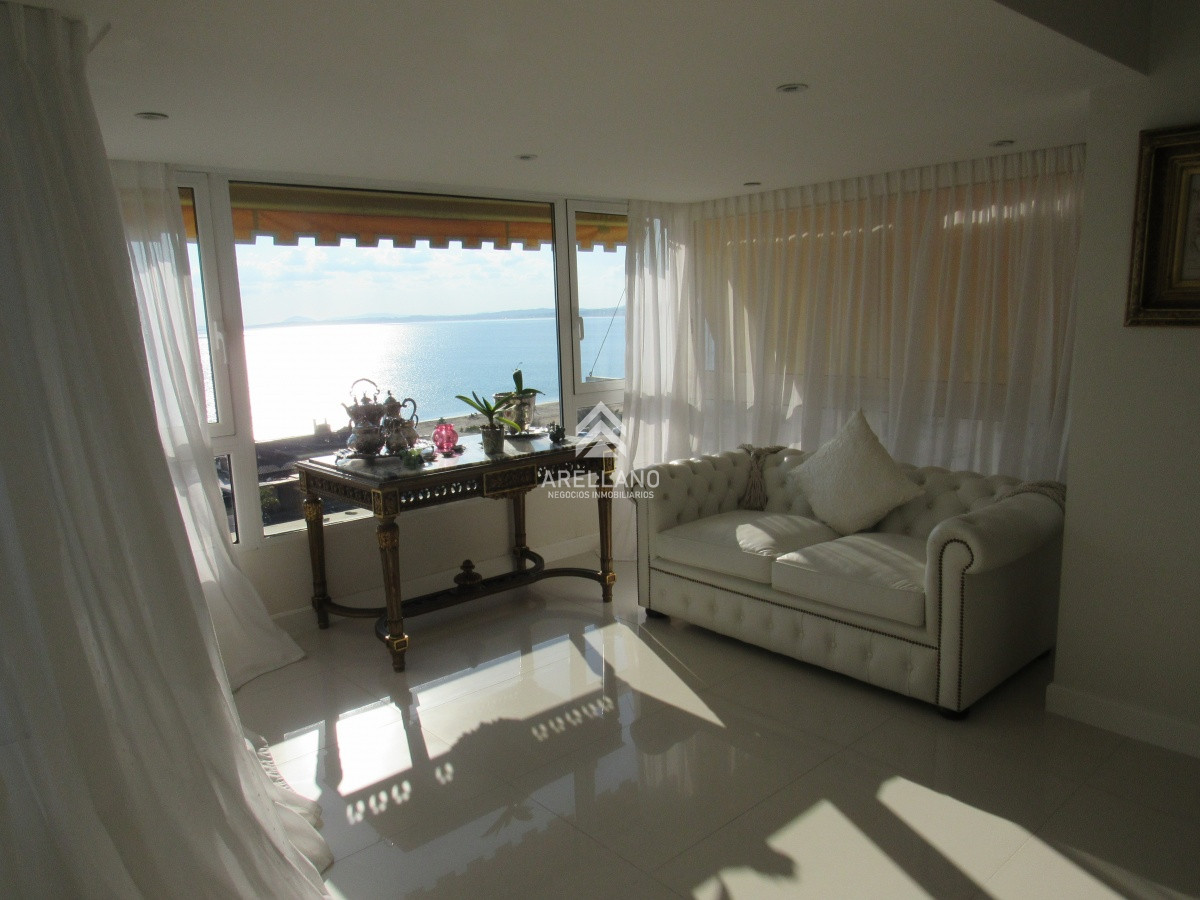 Apartamento ID.5554 - Venta Y alquiler de apartamento de 3 dormitorios en Punta del Este